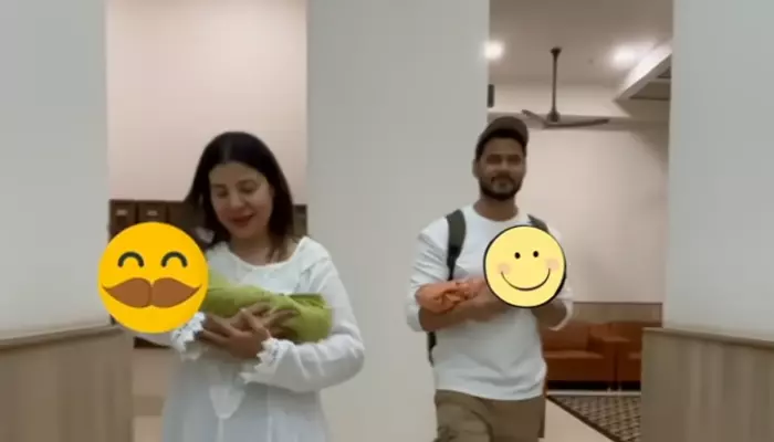 Sambhavna Seth Shares Unseen Glimpse Of One Of Her Twin Babies, Fans Say, ‘Not Ready For Cuteness’