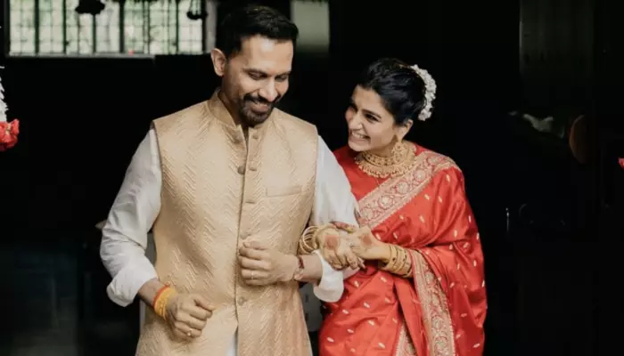 Samantha Ruth Prabhu Flaunts Her Baby Bump, Days After Confirming Maternity Break, ‘My Six Pack..’