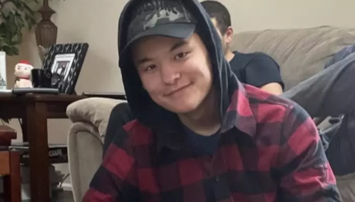 Where Is Collin Gosselin Now? Inside His Life After Leaving Estranged Mom, Kate Gosselin’s Custody