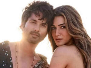 Exclusive: Shahid Kapoor Should Direct a Film- Kriti&hellip;