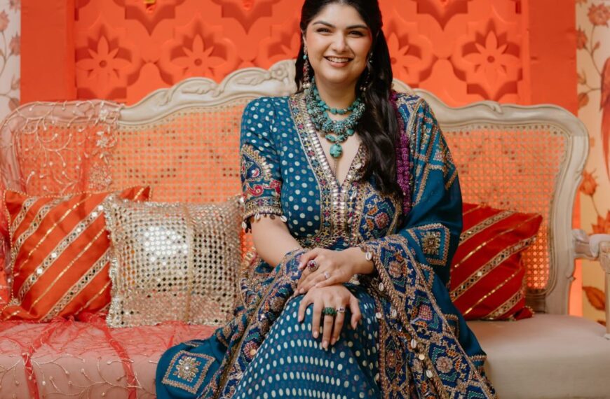 From bandhani to Patola, Anshula Kapoor’s Arpita Mehta lehenga was a tableau of heritage techniques