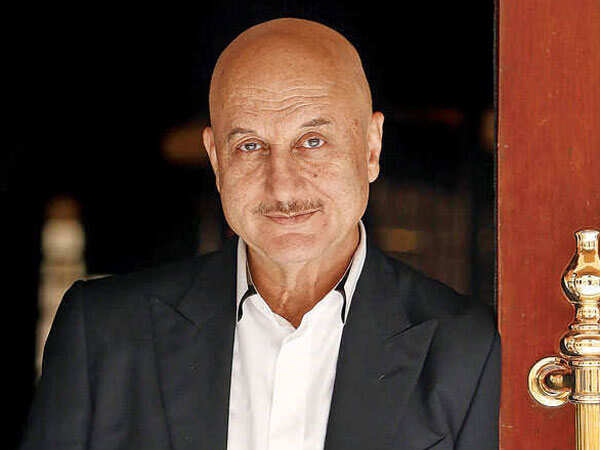 Not Amitabh Bachchan but Anupam Kher to Voice Jatayu in Ramayana