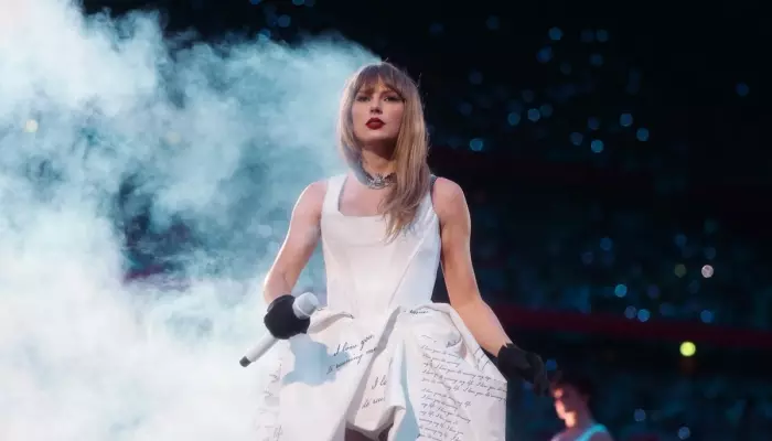 Meet Taylor Swift’s High School BF And Every Man She Loved Before Saying ‘I Do’ To Travis Kelce