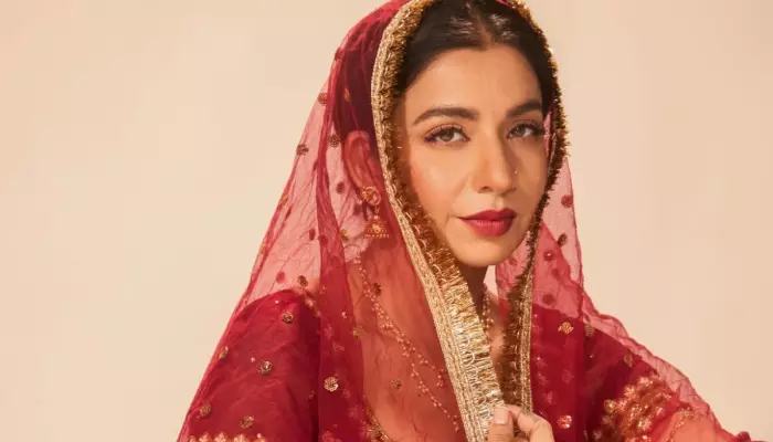 Jasmine Sandlas Hinted At Being Engaged Previously? Here’s What We Know About Her Love Story
