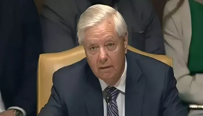 Lindsey Graham’s Cause Of Death, 911 Call Details His Final Moments Before Fatal Aortic Dissection