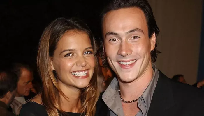 Katie Holmes Broke Engagement With Chris Klein, Got Pregnant With Tom Cruise’s Child Within Months