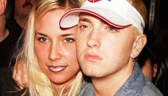 Eminem’s Ex-Wife, Kim Scott Attempted Suicide, Singer Married Her Twice Each Time Divorcing Her