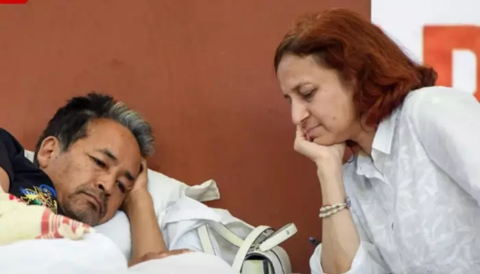 Sonam Wangchuk’s Wife Gitanjali’s Request To Shift Him To A Private Hospital Rejected By Delhi HC
