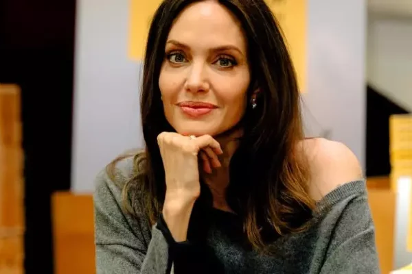 Angelina Jolie Is ‘Not Angry’ As Children Are…