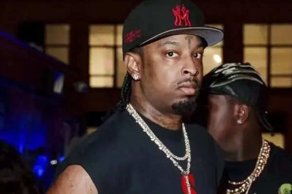 21 Savage’s 14-Year-Old Nephew Dies By Suicide After…