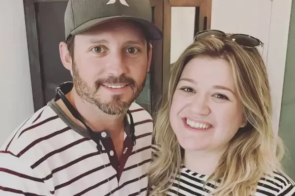 Kelly Clarkson Opens Up On Dating About A&hellip;
