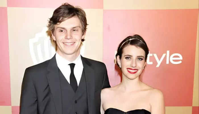 Emma Roberts And Evan Peters Love Story, Inside&hellip;