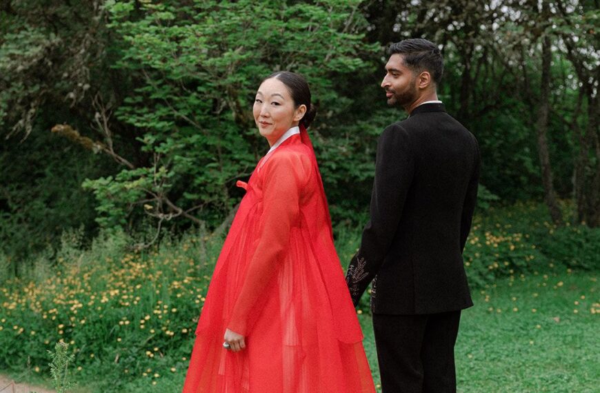 This Indian-Korean wedding in Seattle began with matcha and chai and ended with an inflatable horse on the dance floor