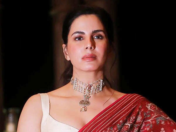 Kirti Kulhari duped of over ₹2.44 lakh in cyber fraud
