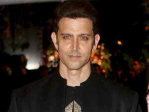 Director Laxman Utekar Eyes Hrithik Roshan for Next&hellip;