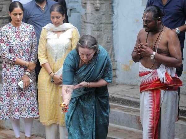 Pawan Kalyans Wife Anna Lezhneva Reflects on Climbing Tirumala Steps After Actors Surgery