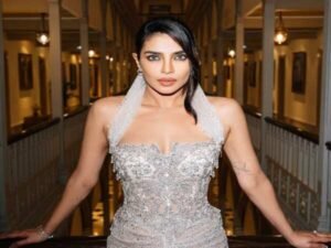 Varanasi: Priyanka Chopra Jonasâs Telugu Dubbing Garners Spotlight
