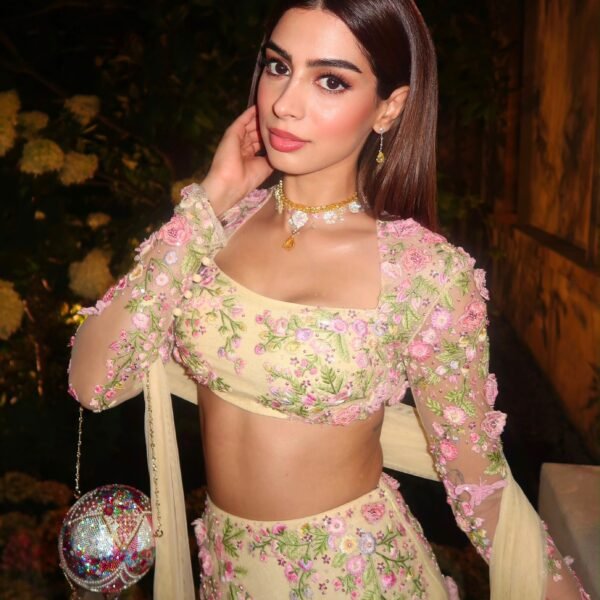 Handcrafted floral appliqués steal the spotlight on Khushi&hellip;