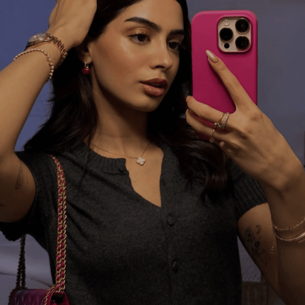 The truth about “glass hair” and whether you&hellip;