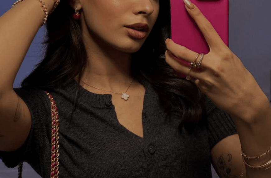 The truth about “glass hair” and whether you can really get that mirror-like shine