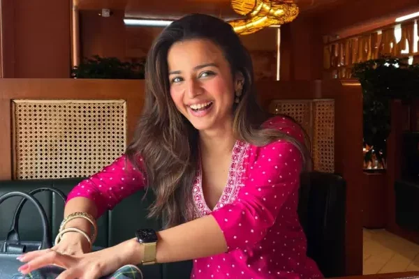 Meet ‘Musafir Cafe’ Star Mahima Makwana, Lost Dad…