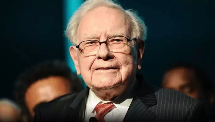 Meet Warren Buffett’s Wife Astrid, Got Into A…