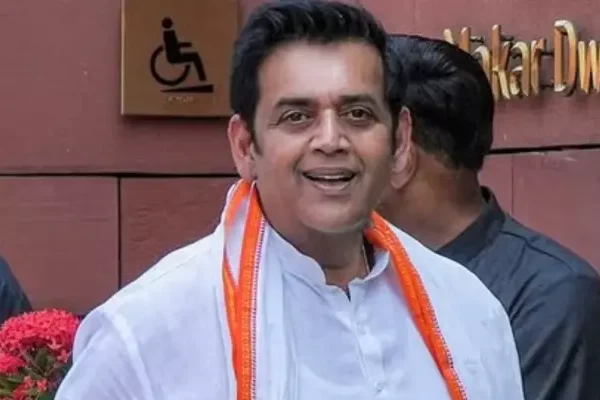 Ravi Kishan Is Not ‘A Small Town Boy’,…