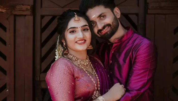 Kerala Influencer, Akhil NRD’s Wife Elopes With A Bus Driver, Social Media Abuzz With CCTV Footage