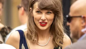 Taylor Swift Debuts ‘Post-Bride Chop’ At Laura Sisk-Oli&hellip;