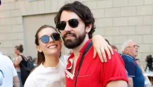 Inside Elizabeth Olsen And Robbie Arnett’s Relationship Timeline&hellip;