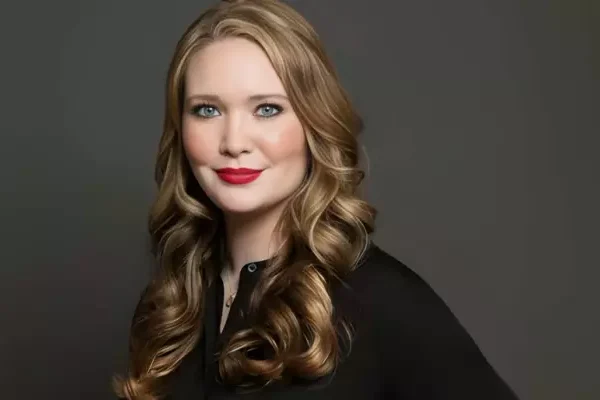 Sarah J. Maas And Josh Wasserman’s Love Story,&hellip;