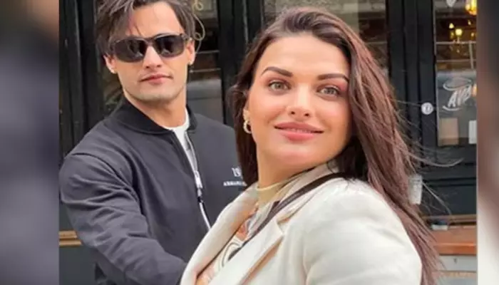 Himanshi Khurana’s Ex-BF Asim Riaz Refutes Conversion Claims, Calls Her ‘Desperate For Attention’