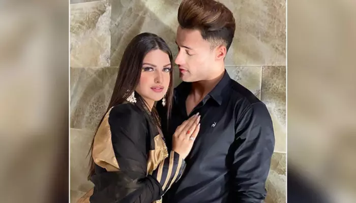 Asim Riaz Calls Ex-GF, Himanshi Khurana ‘Fame Digger’, Reveals For Her It Was A ‘Career Move’