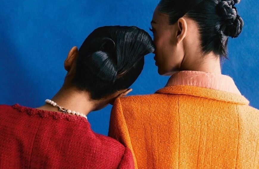 The 6-step Chinese hair washing technique for softer and shinier hair