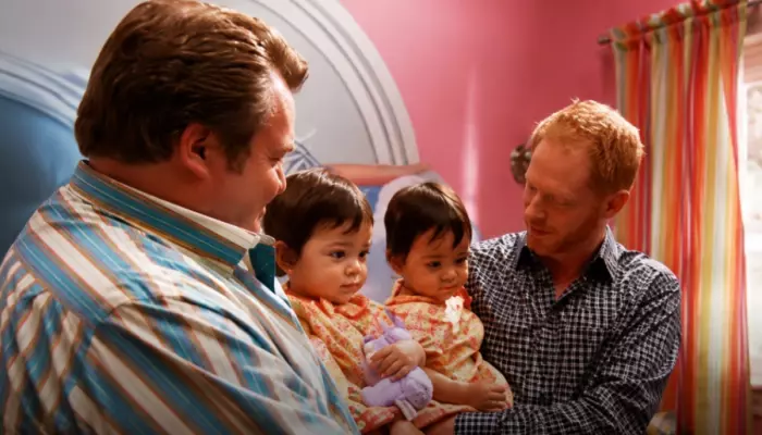 Modern Family’s Original ‘Lily’ Twins Were Offered USD 34K Per Episode, Their Parents Made Them Quit