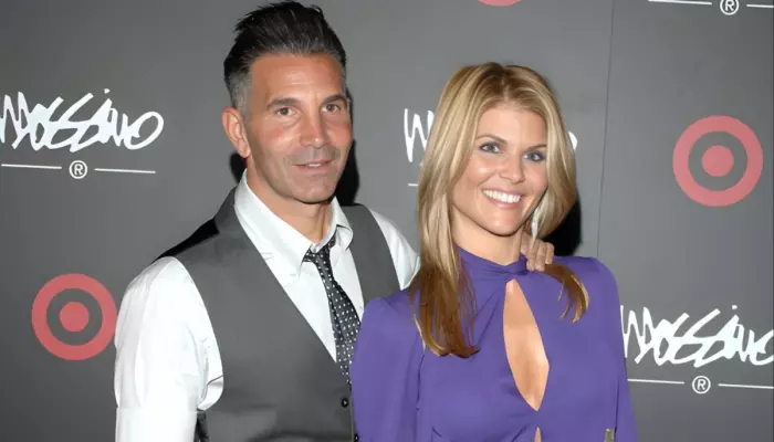 Lori Loughlin And Mossimo Giannulli’s Love Story, Secret Elopement, A Family Of Four And Divorce