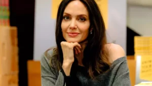 Angelina Jolie Wants To ‘Leave USA’ After Twins&hellip;