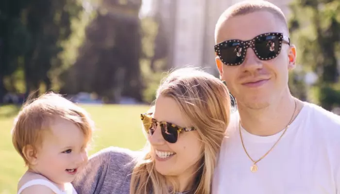 Meet Macklemore’s Wife Tricia Davis, Former Nurse Met The ‘Thrift Shop’ Rapper On MySpace